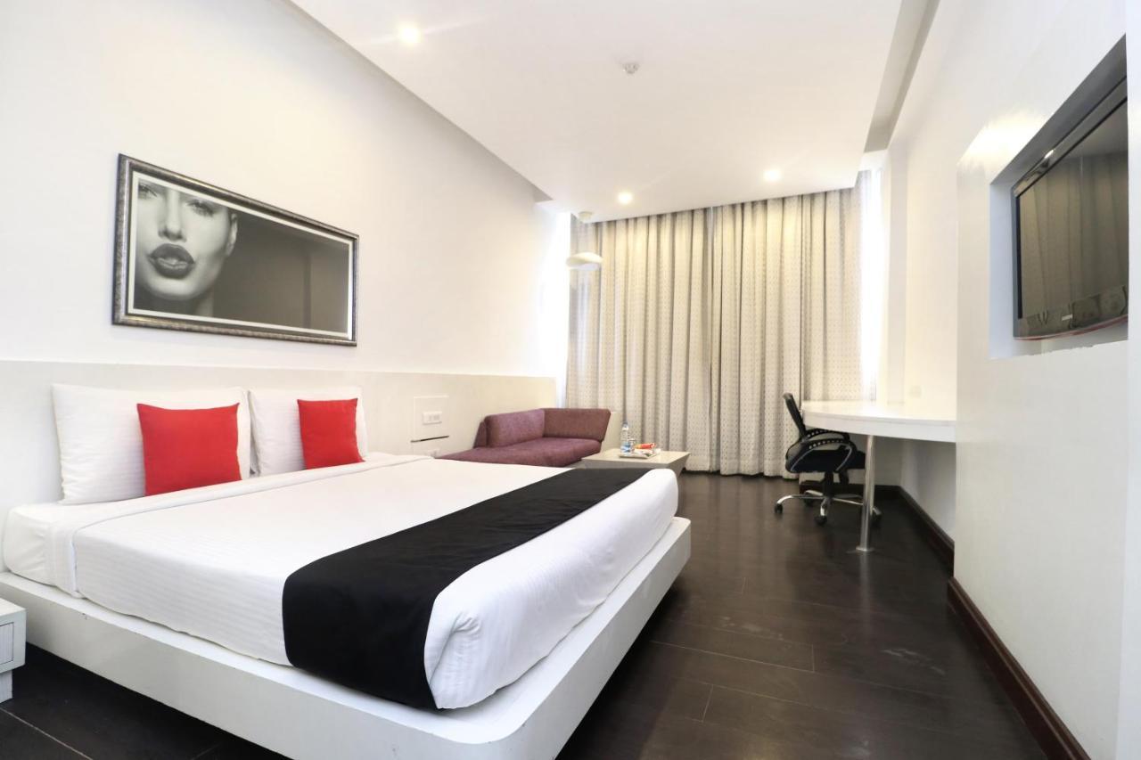 The Toy Hotel Chandīgarh Extérieur photo