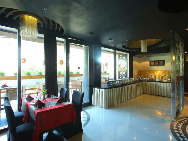 The Toy Hotel Chandīgarh Extérieur photo